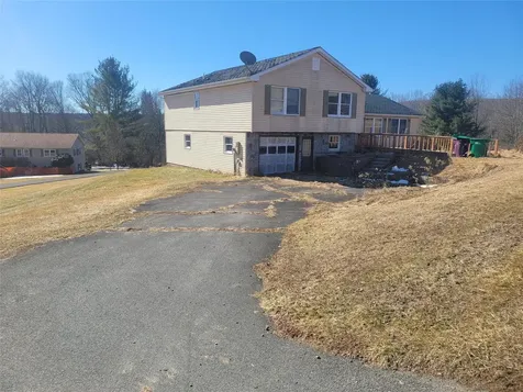 26 Rolling Meadows Road Livingston Manor NY 12758
