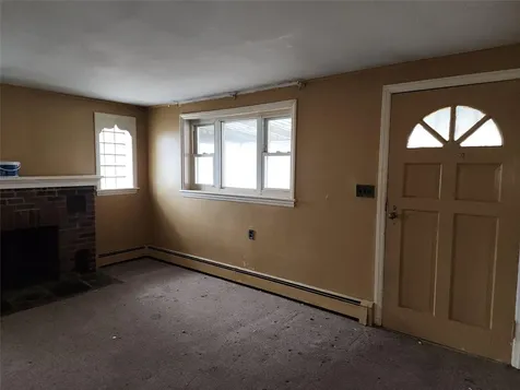 18 Merrick Road Shirley NY 11967