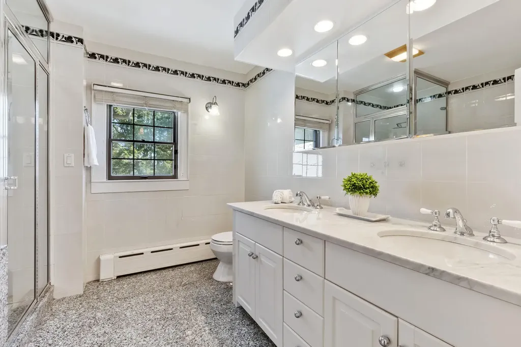 63 Carthage Road Scarsdale NY 10583
