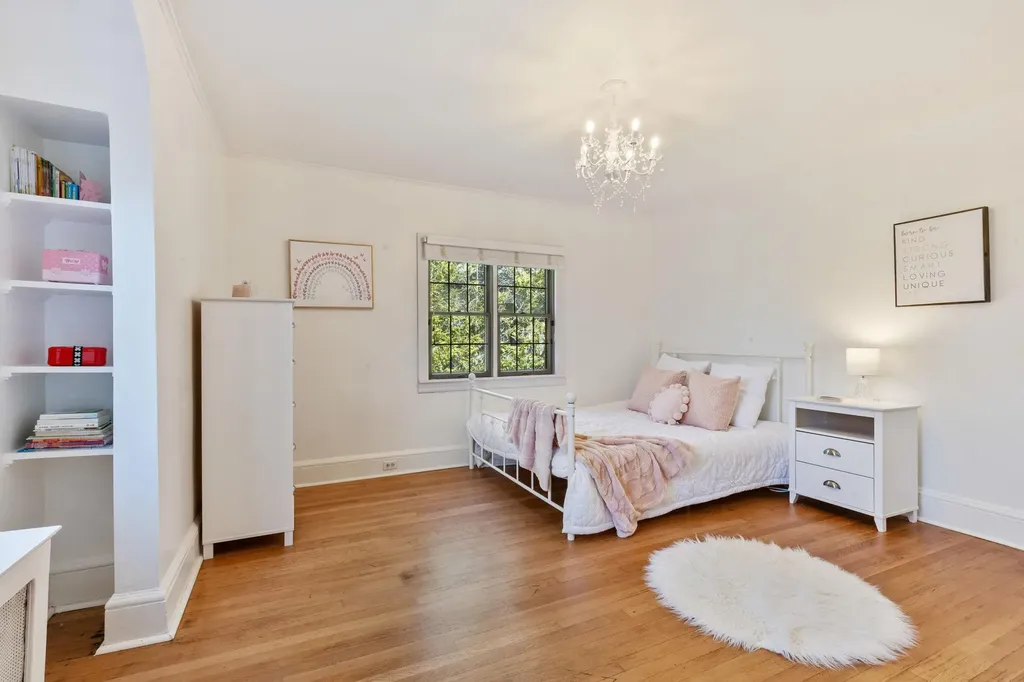 63 Carthage Road Scarsdale NY 10583