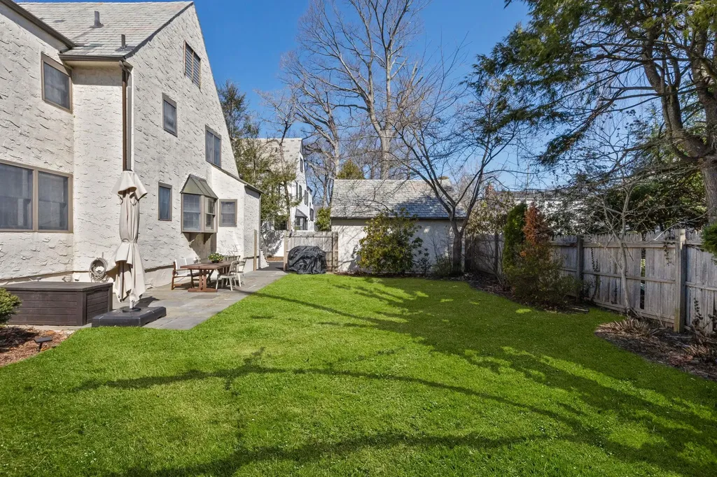 63 Carthage Road Scarsdale NY 10583