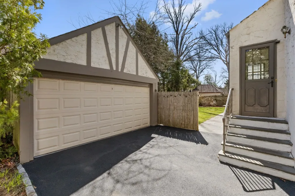 63 Carthage Road Scarsdale NY 10583