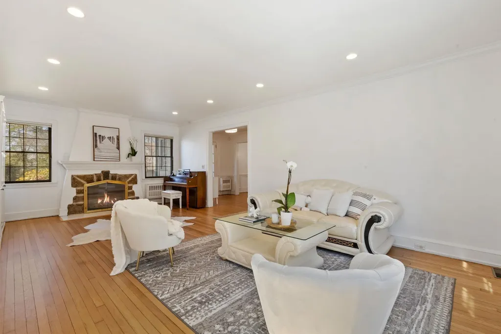 63 Carthage Road Scarsdale NY 10583