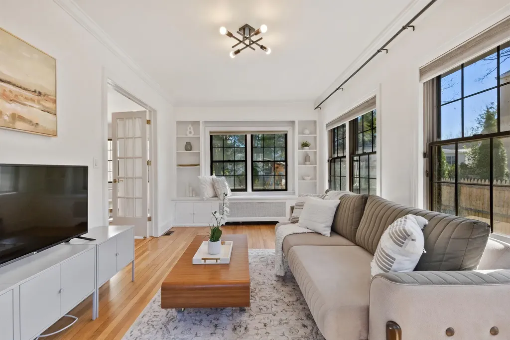 63 Carthage Road Scarsdale NY 10583