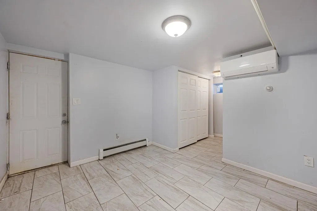 15 Elizabeth Drive Bethpage NY 11714