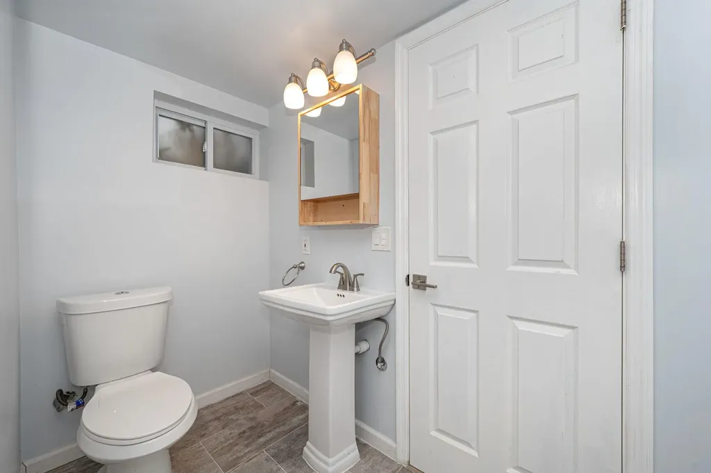 15 Elizabeth Drive Bethpage NY 11714