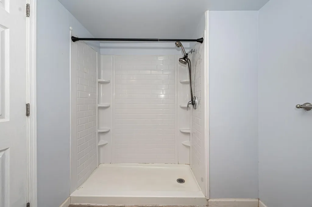 15 Elizabeth Drive Bethpage NY 11714