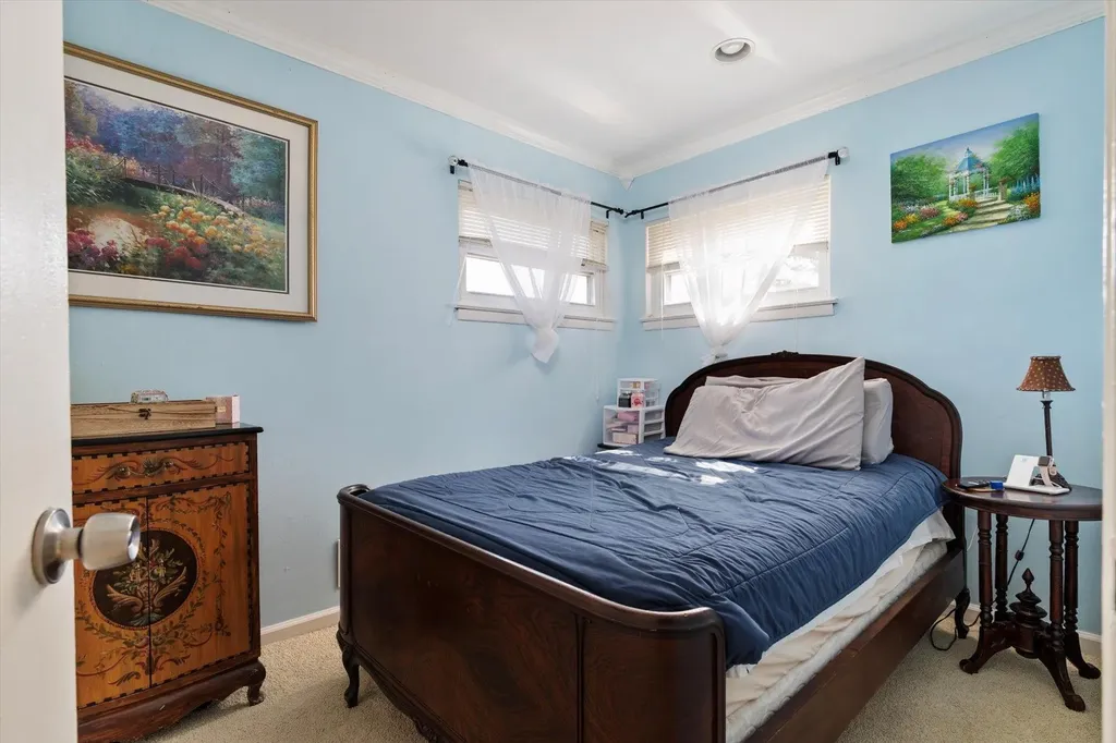 9 Ronald Lane Commack NY 11725