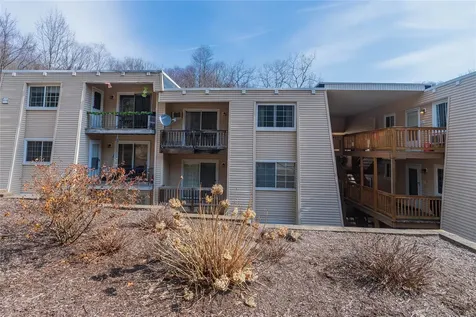 420 Fox Run Lane Carmel NY 10512