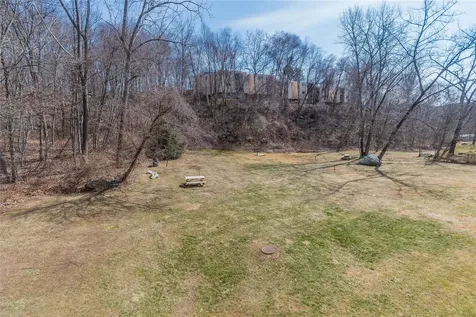 420 Fox Run Lane Carmel NY 10512