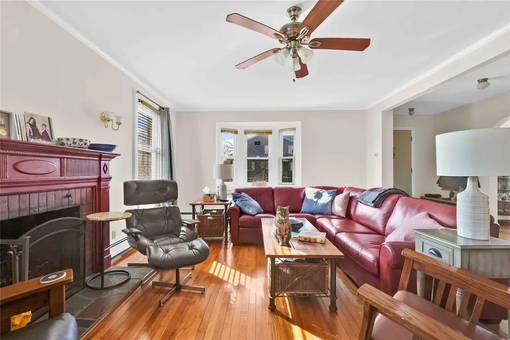 5 W Olive Street Long Beach NY 11561