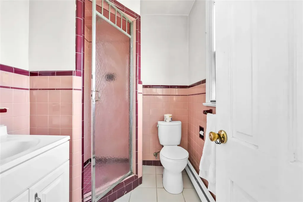 5 W Olive Street Long Beach NY 11561