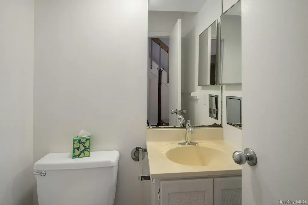 707 Eagle Bay Drive Ossining NY 10562
