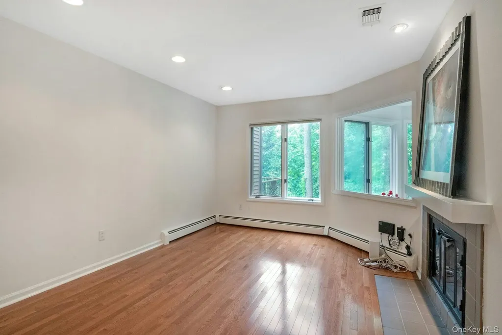 707 Eagle Bay Drive Ossining NY 10562