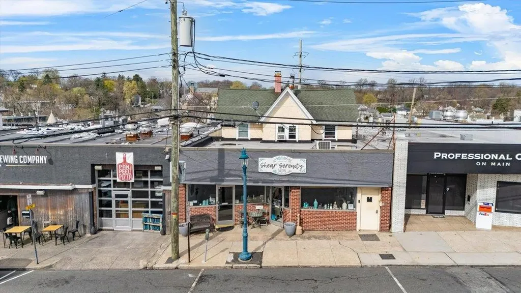 9 N Main Street Pearl River NY 10965