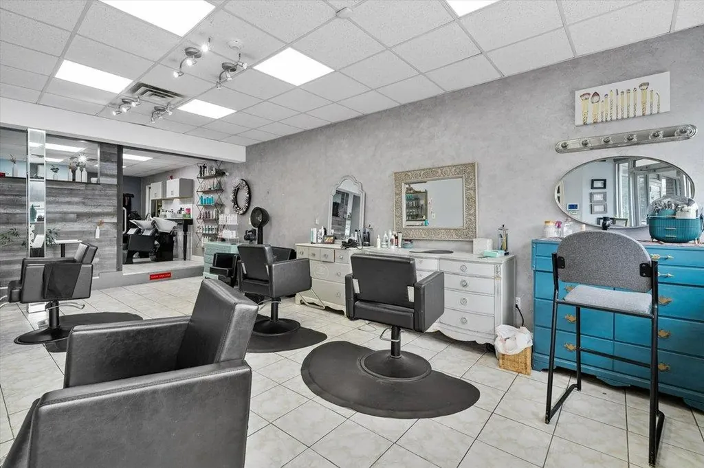 9 N Main Street Pearl River NY 10965