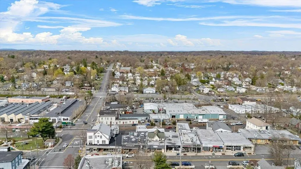 9 N Main Street Pearl River NY 10965