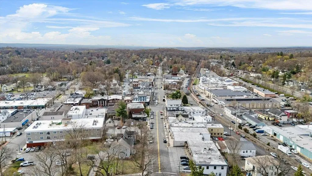 9 N Main Street Pearl River NY 10965