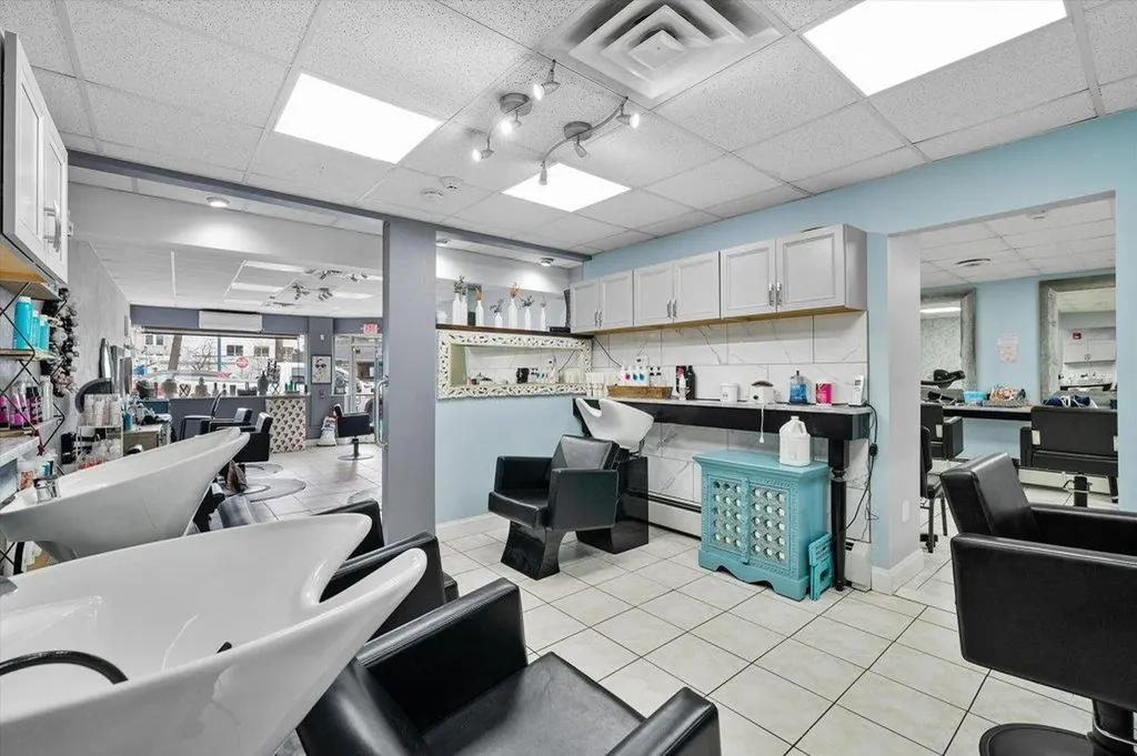 9 N Main Street Pearl River NY 10965