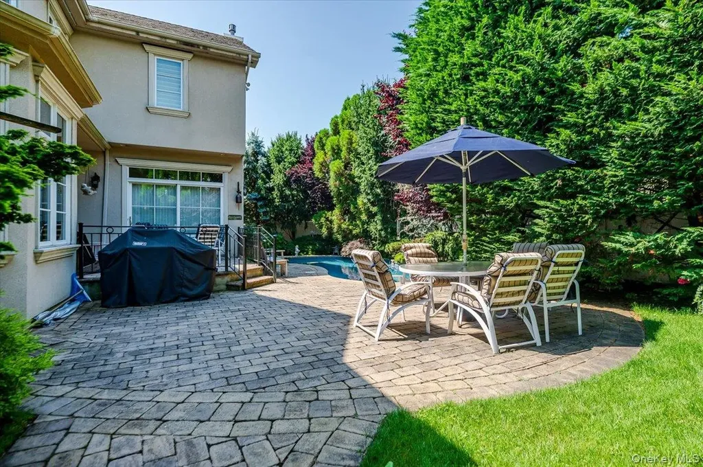 83 Ithaca Avenue Atlantic Beach NY 11509