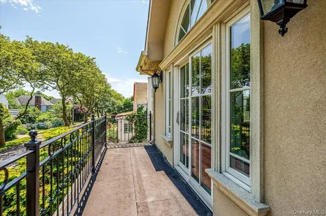 83 Ithaca Avenue Atlantic Beach NY 11509