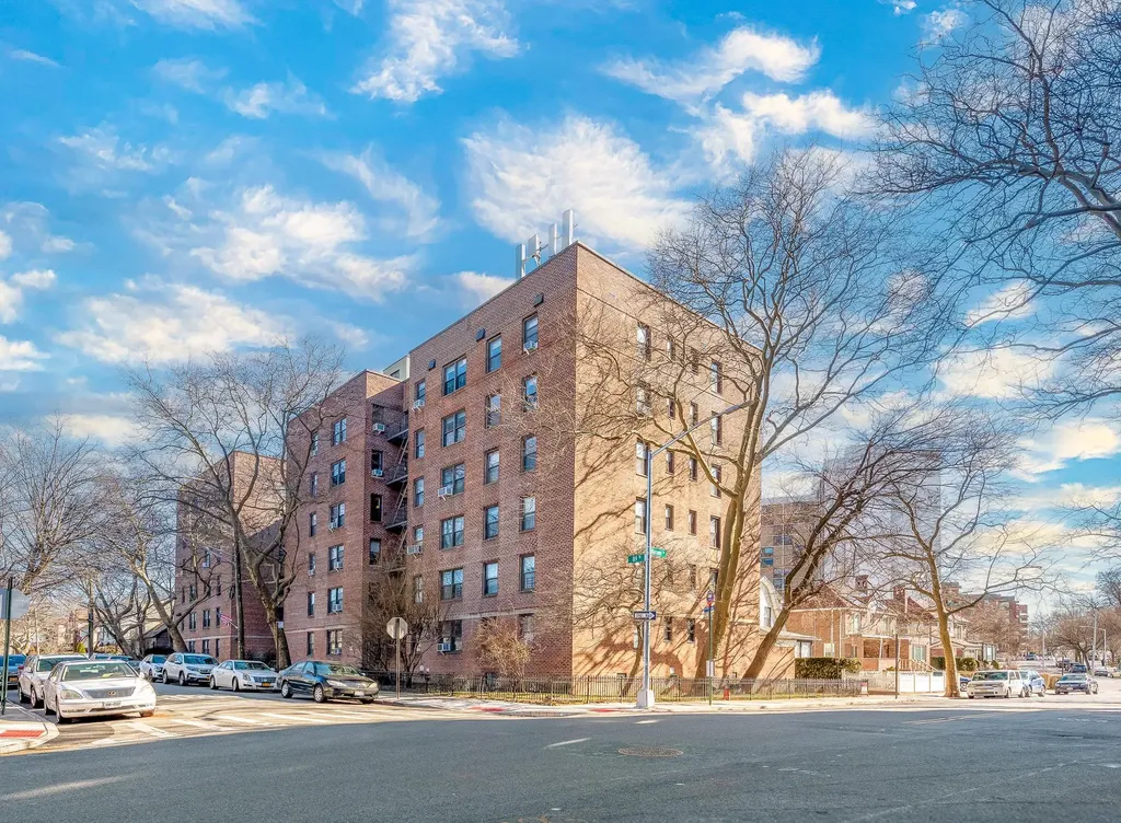 40 89th Street Brooklyn NY 11209