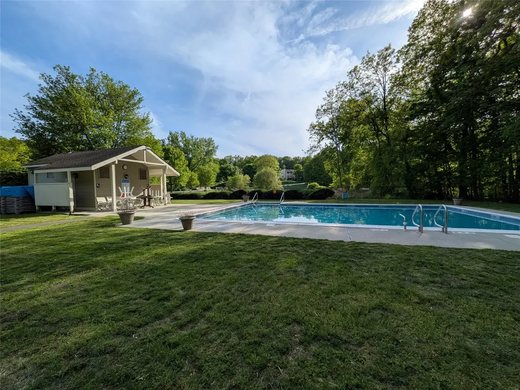 4 Krystal Drive Somers NY 10589