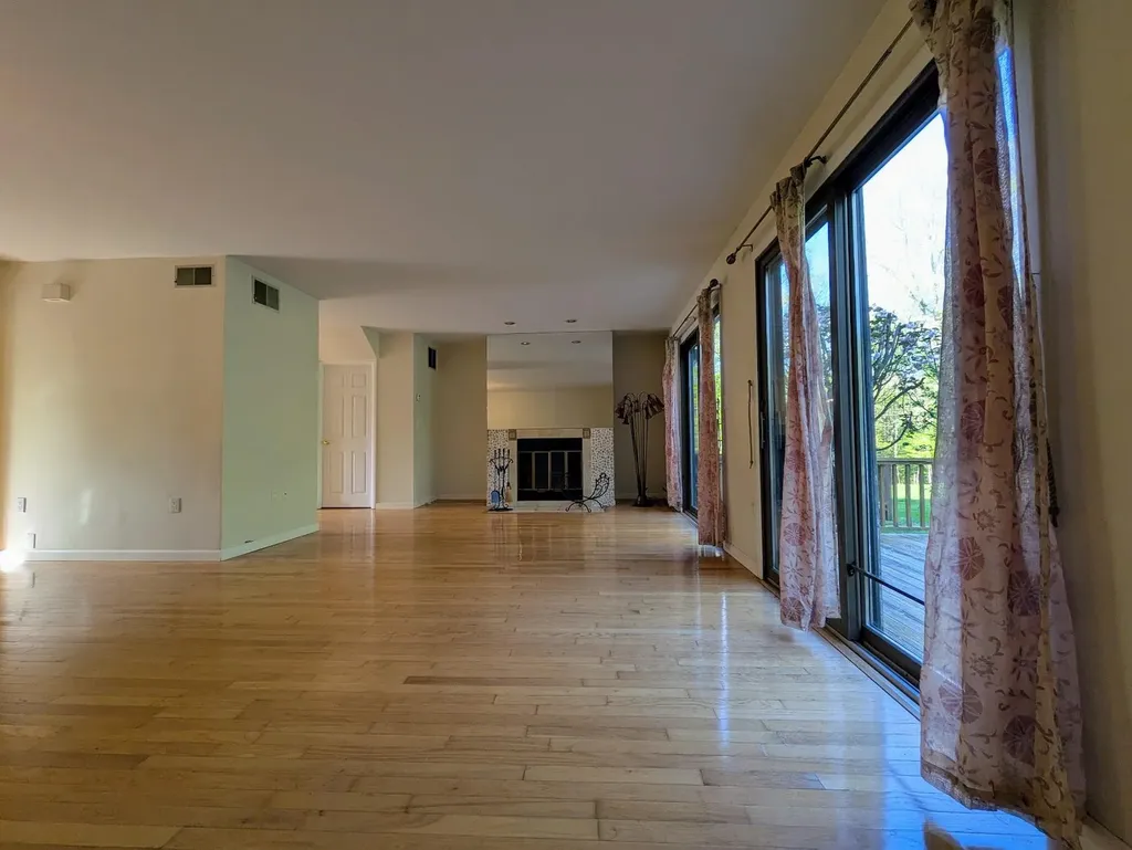 4 Krystal Drive Somers NY 10589