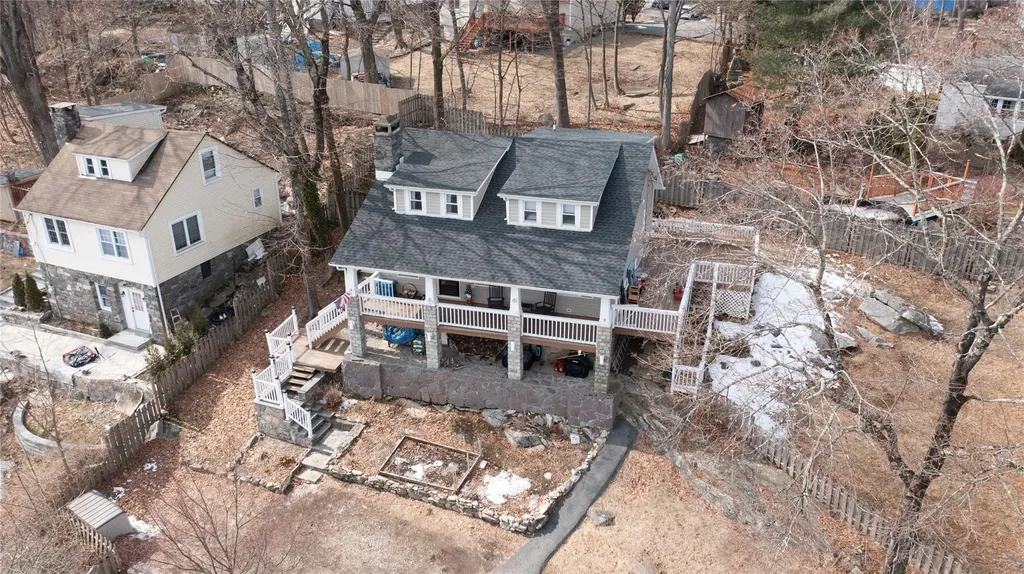 42 Ivy Hill Road Mahopac NY 10541