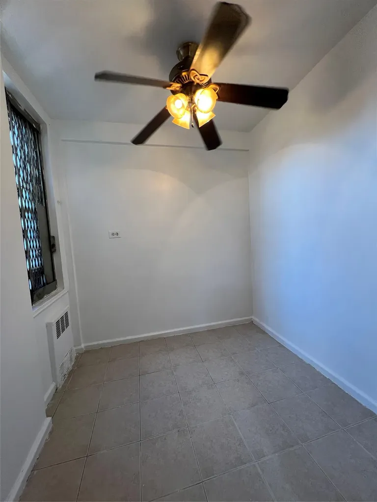 1475 Thieriot Avenue Bronx NY 10460