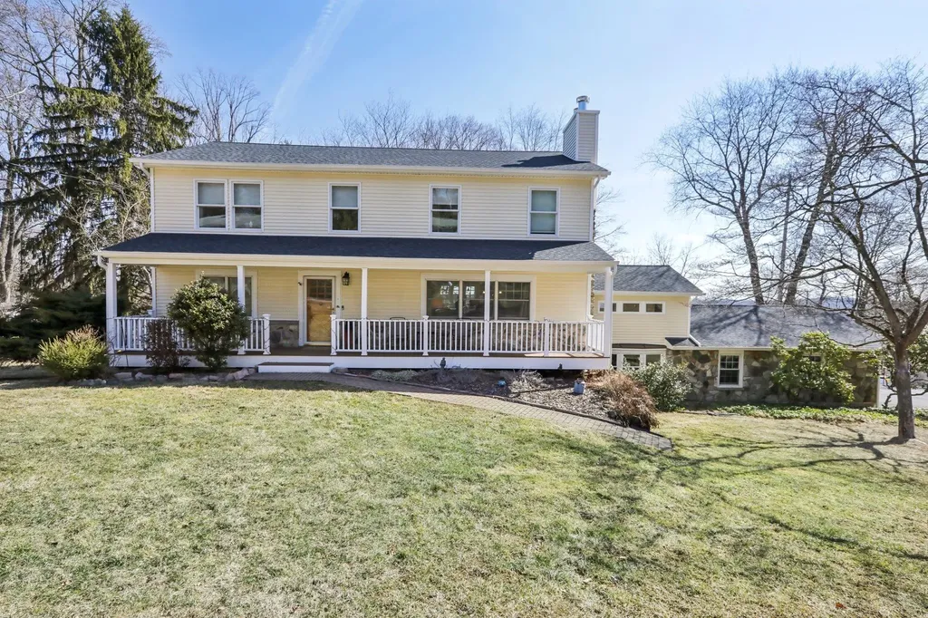 534 Overlook Drive S Carmel NY 10541