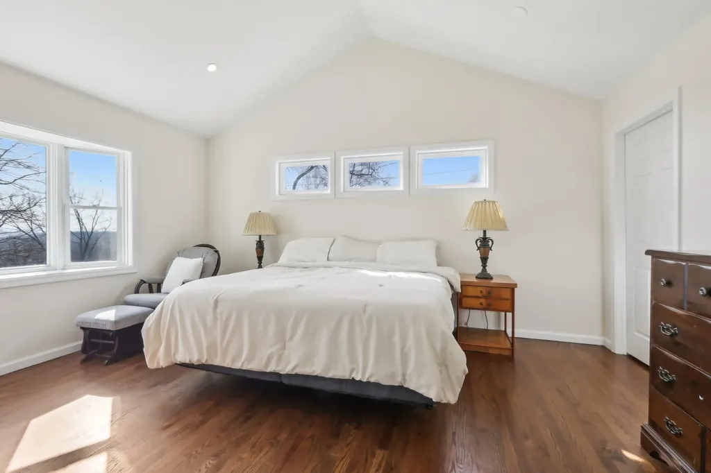 534 Overlook Drive S Mahopac NY 10541