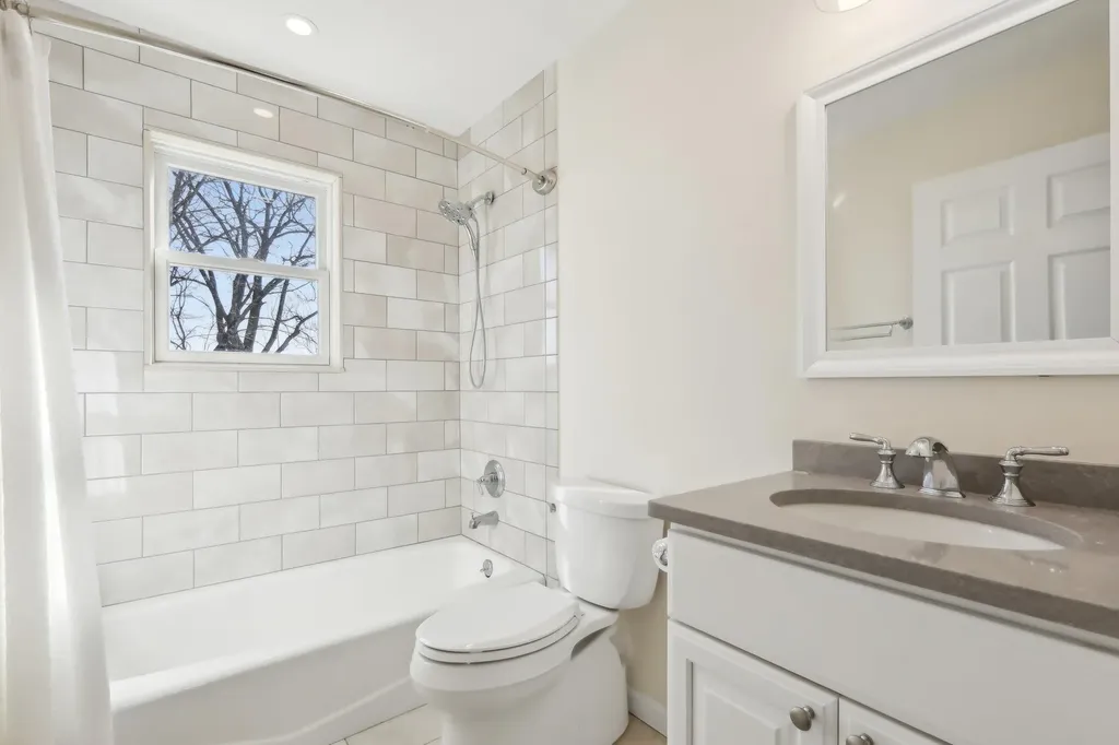 534 Overlook Drive S Mahopac NY 10541