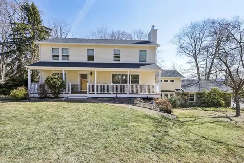 534 Overlook Drive S Mahopac NY 10541