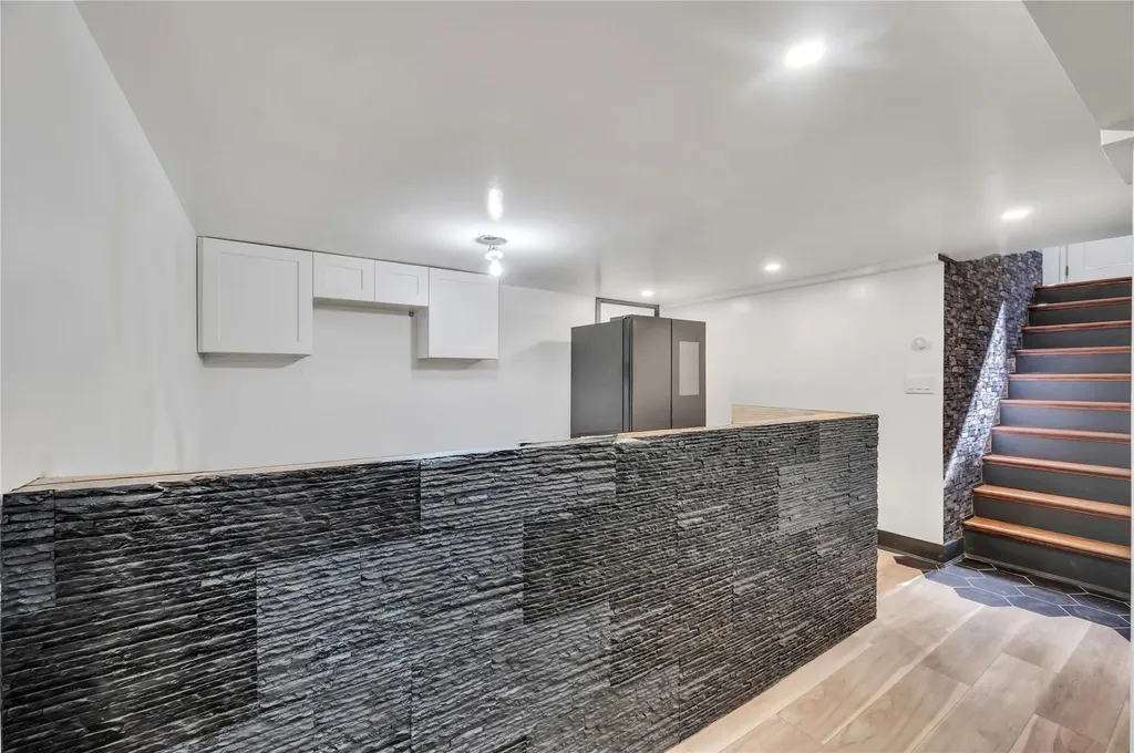 2576 Clovermere Road Oceanside NY 11572