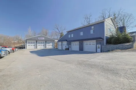 66-68 Ward Street Montgomery NY 12549