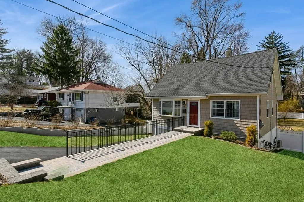 45 Lee Avenue Ossining NY 10562