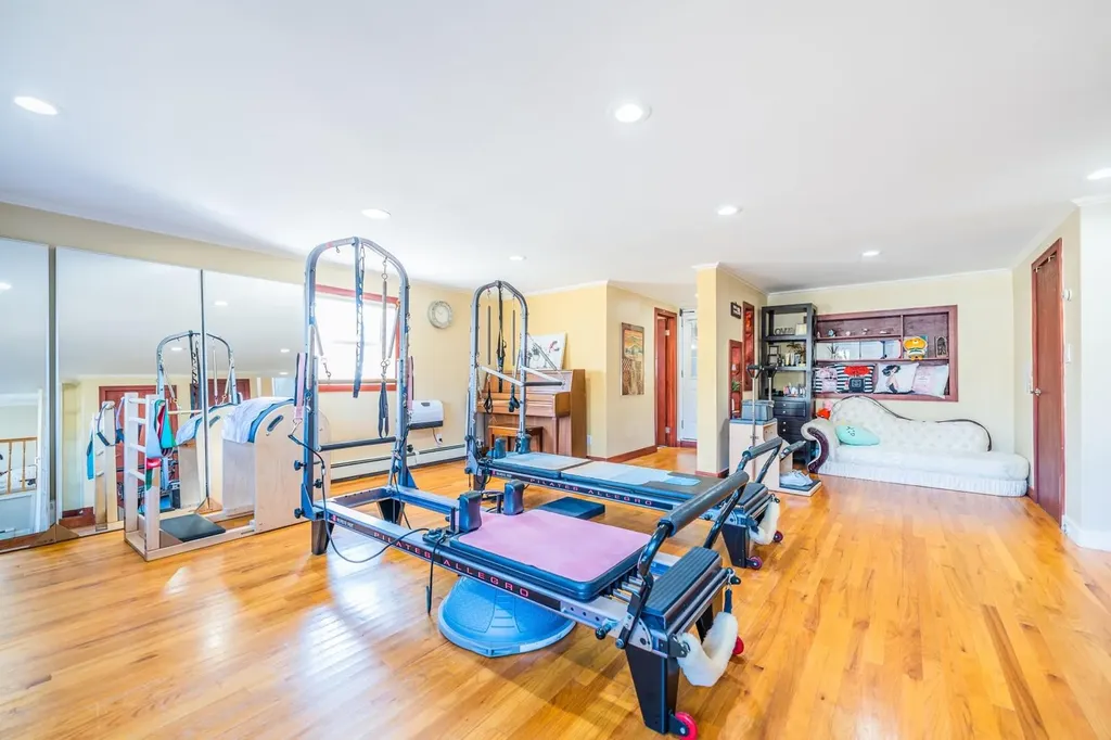 316 White Birch Lane Jericho NY 11753