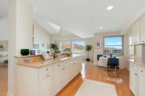 405 Harbor Cove Piermont NY 10968