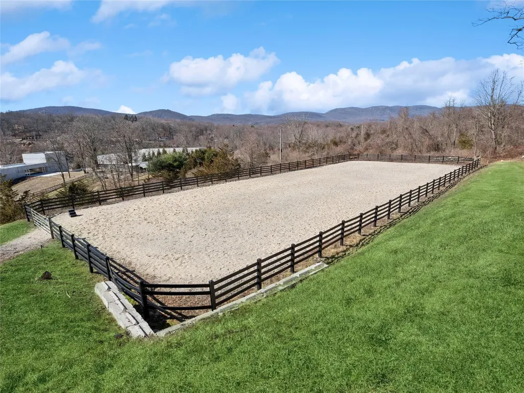 2680 Route 9 Cold Spring NY 10516