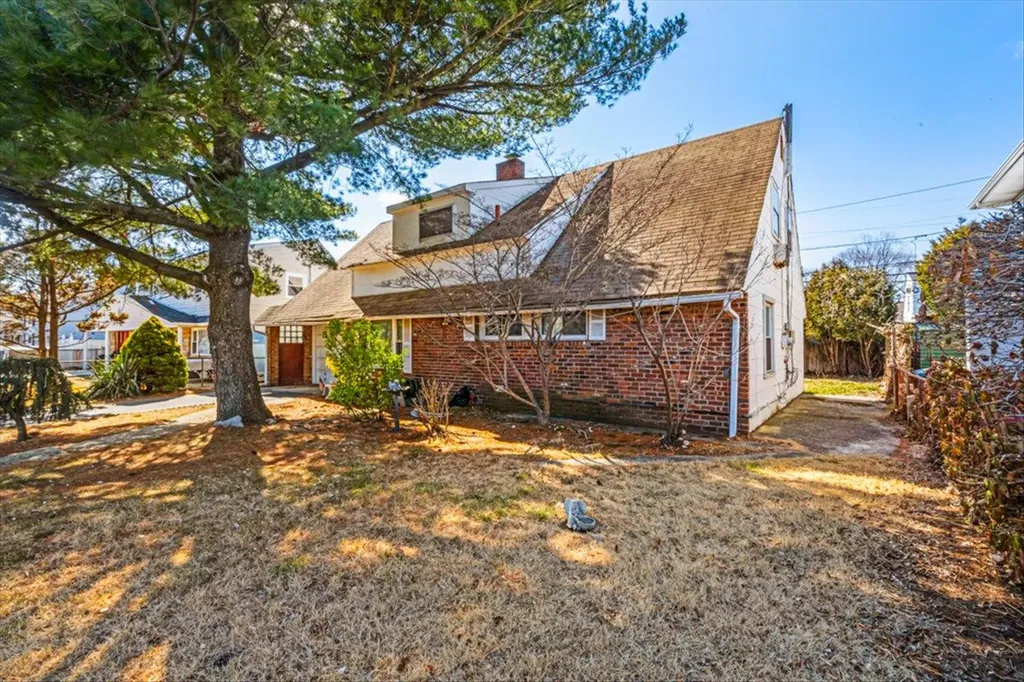 27 Prentice Road Levittown NY 11756