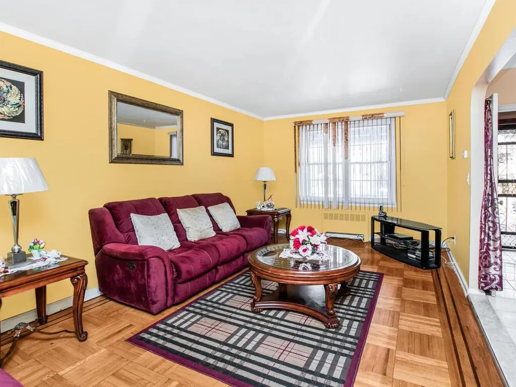 1462 Arnow Avenue Bronx NY 10469
