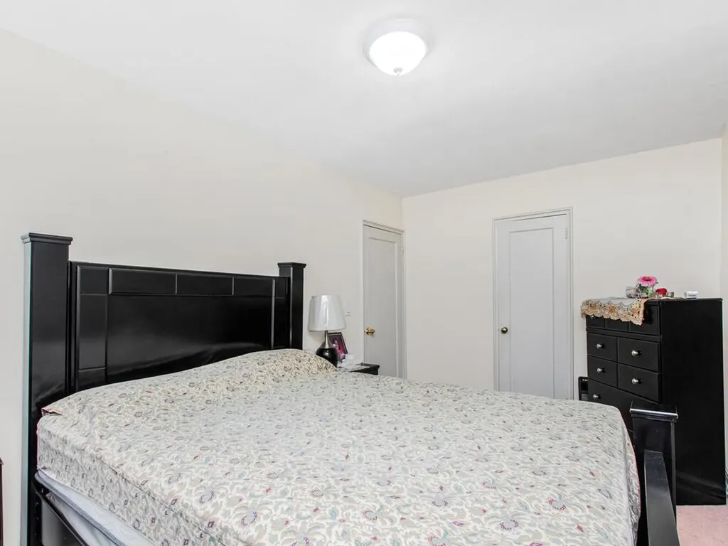 1462 Arnow Avenue Bronx NY 10469