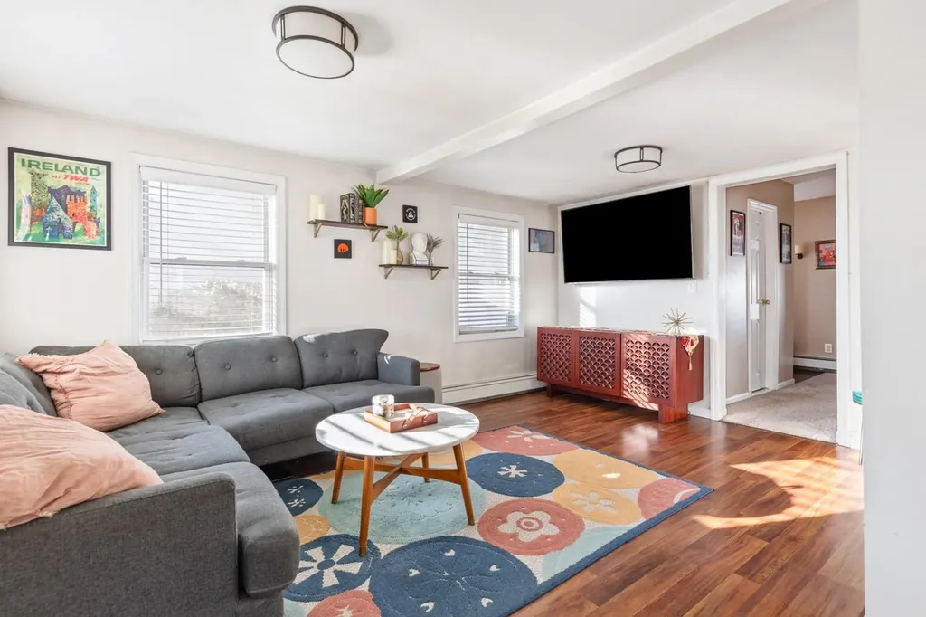 46 Rowland Street Patchogue NY 11772