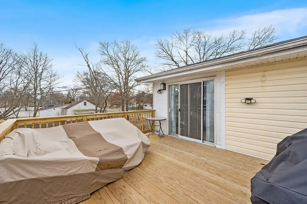 747 Broadway Brentwood NY 11717