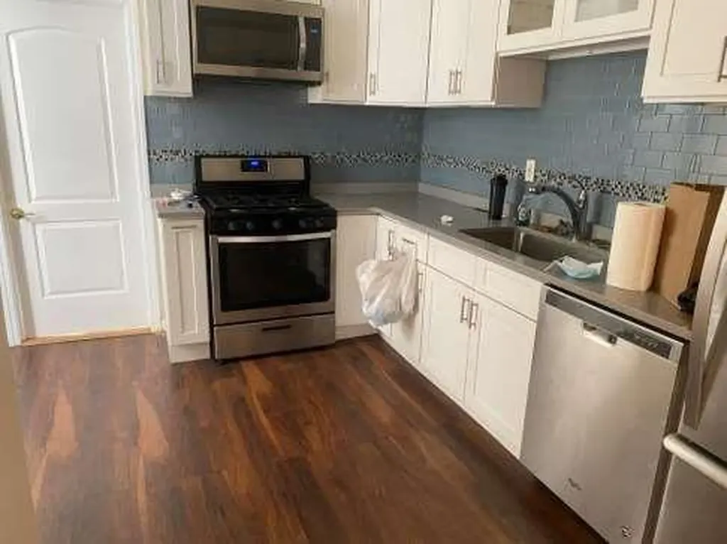 596 Eastern Parkway Brooklyn NY 11225