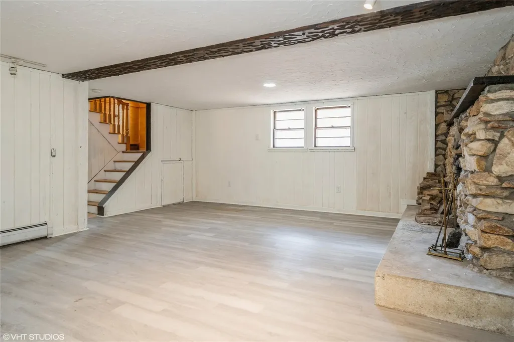 16 Hawxhurst Road Monroe NY 10950