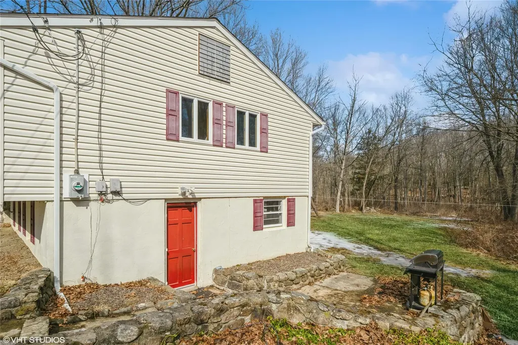 16 Hawxhurst Road Monroe NY 10950