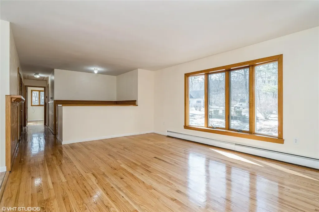 16 Hawxhurst Road Monroe NY 10950