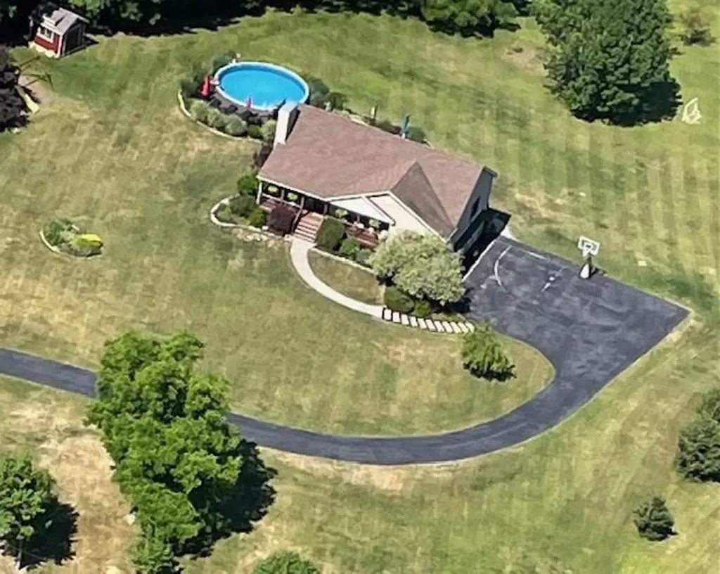 174 Burlingham Road Pine Bush NY 12566